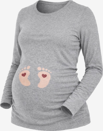 M.M.C. Shirt 'Baby Füße Umstandslangarmshirt' in Grey: front