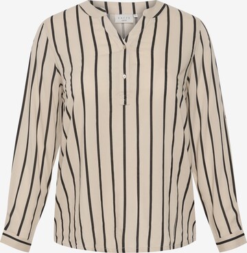 Camicia da donna 'Sida' di KAFFE CURVE in beige: frontale