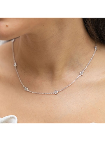 Zeeme Necklace in Silver: front