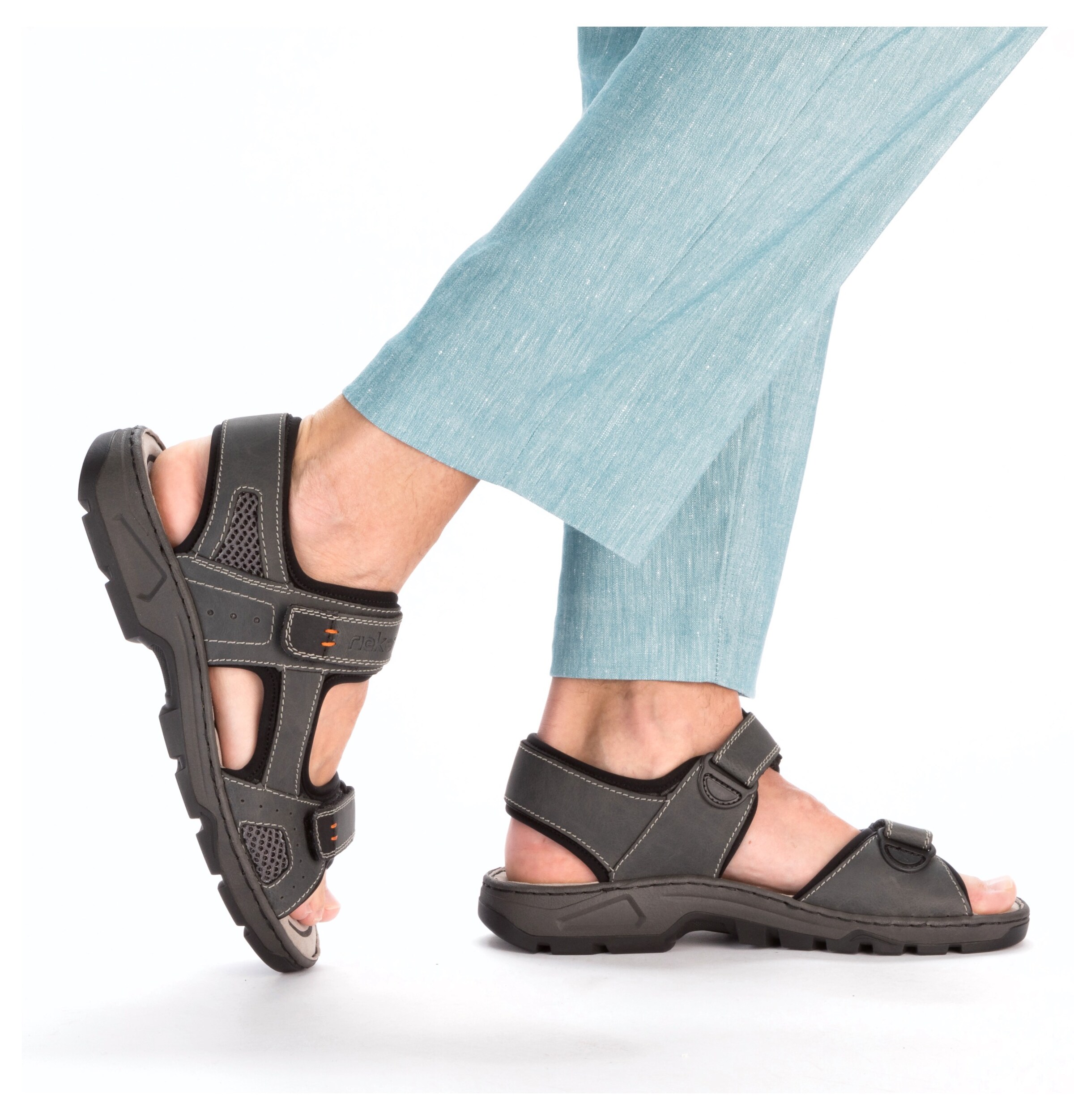 Rieker Sandale in Grau: Vorderseite