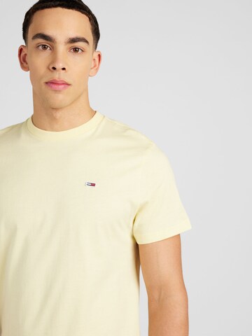 Tommy Jeans Regular Fit T-Shirt in Gelb