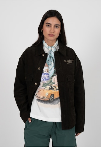 Prohibited Tussenjas 'Pitstop' in Bruin