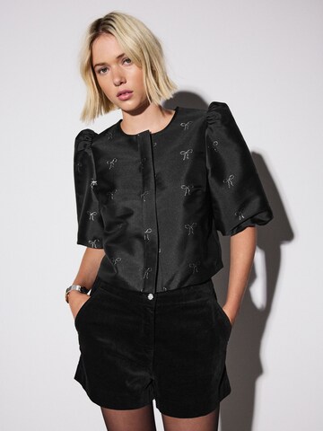 Next Bluse in Schwarz: Vorderseite