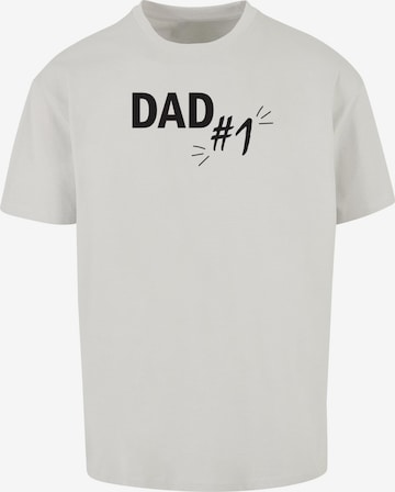 Merchcode Shirt 'Fathers Day - Dad number 1' in Wit: voorkant