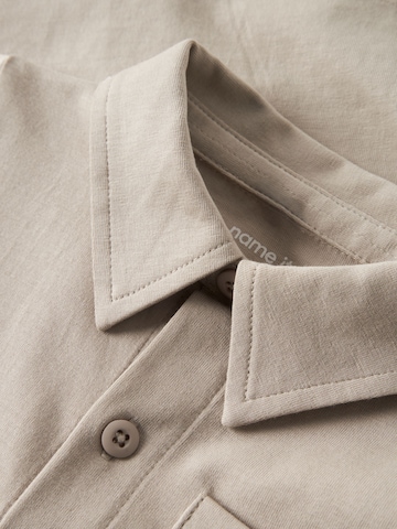 NAME IT - Ajuste regular Camisa en beige