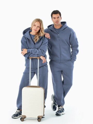 Organication Sweatjacke in Blau