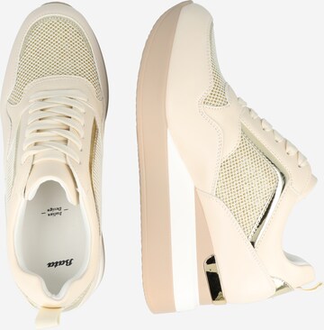 Bata Sneakers in Beige