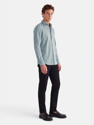 Coupe slim Chemise business 'No. 19' Vercate en gris