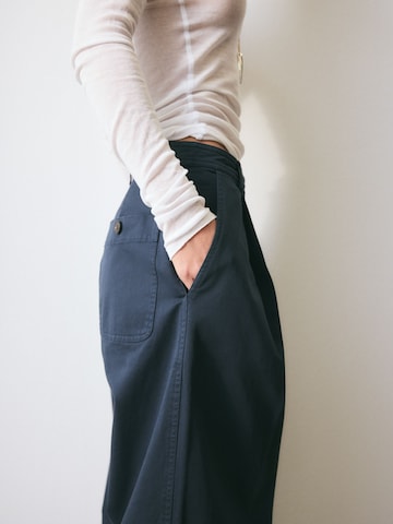 Loosefit Pantalon à pince Bhoem en bleu