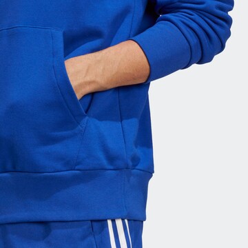 ADIDAS SPORTSWEAR Αθλητική μπλούζα φούτερ 'Essentials' σε μπλε