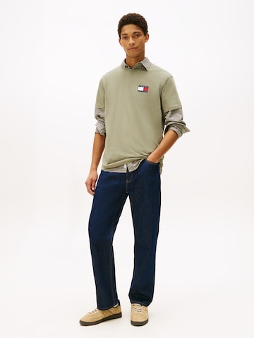 Tommy Jeans Koszulka 'ESSENTIAL' w kolorze zielony
