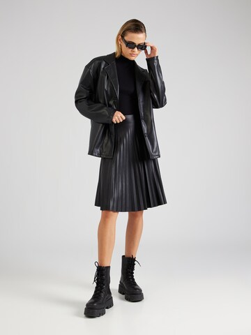 ABOUT YOU Rock 'Gwen' in Schwarz