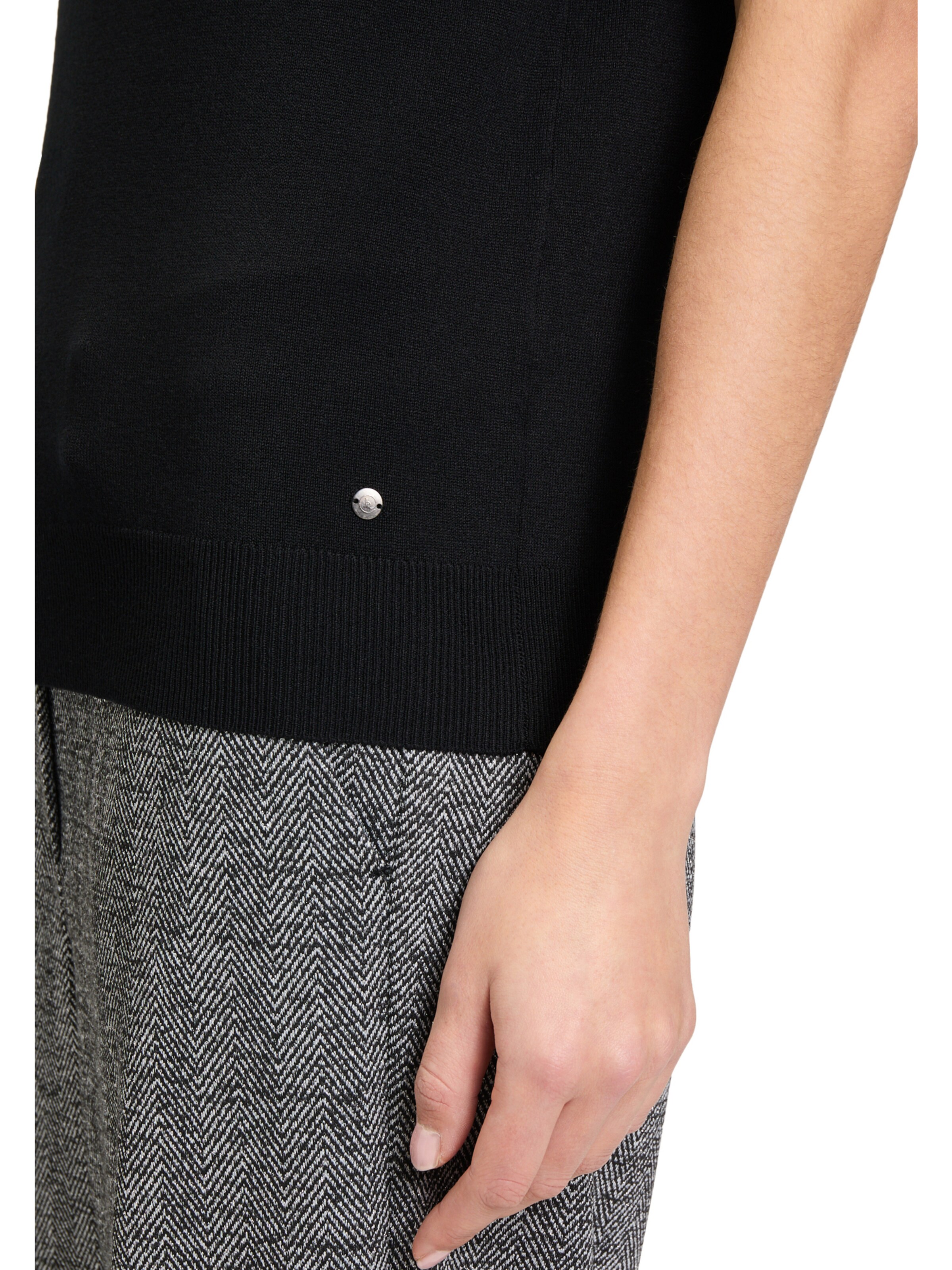 Pull-over Betty & Co en noir