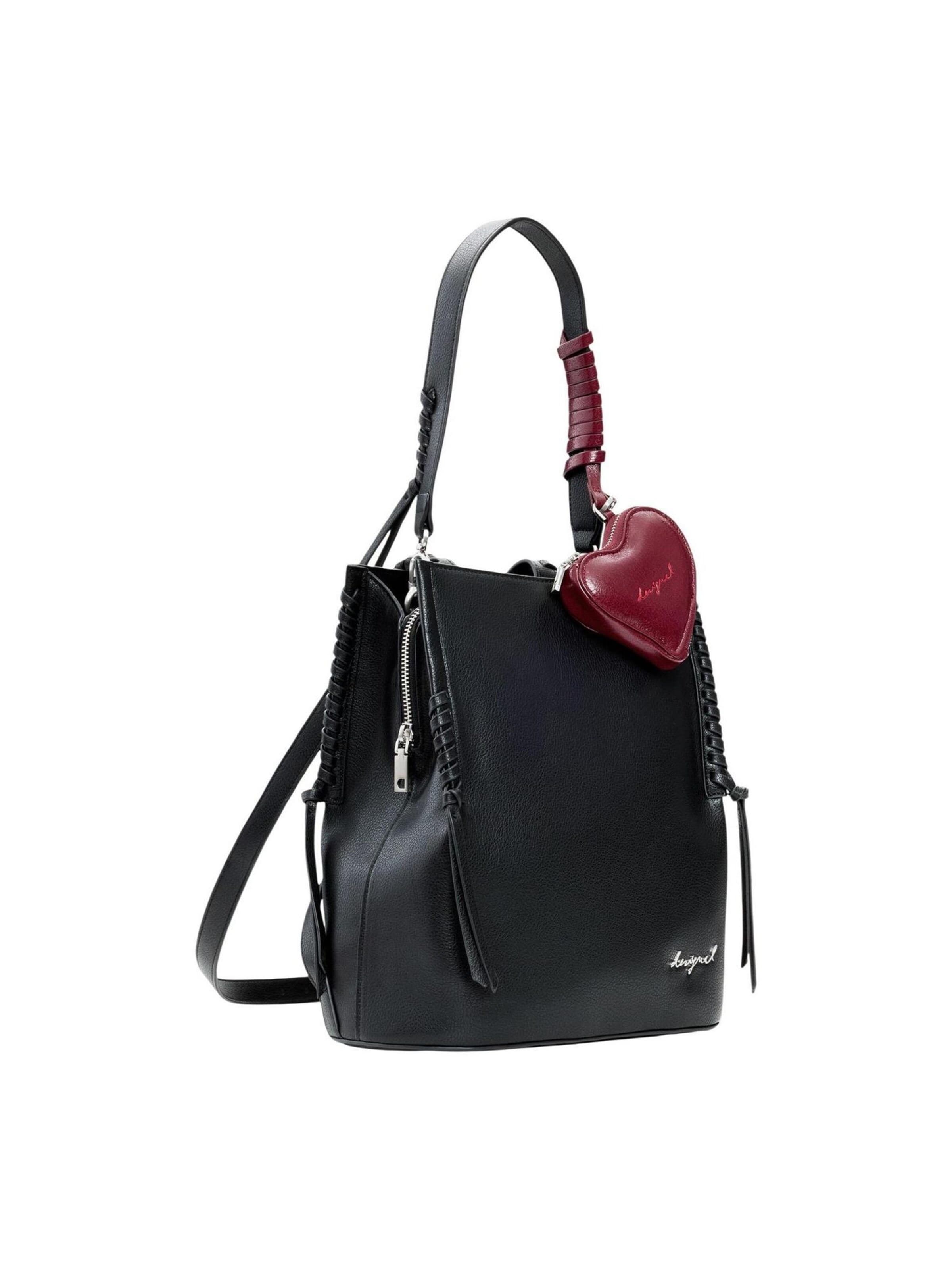Rucsac de la Desigual pe negru
