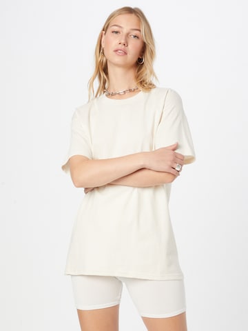 Femme Luxe Loungewear 'Zora' in Beige: front