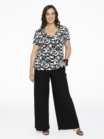 Yoek Wide leg Pants in Black