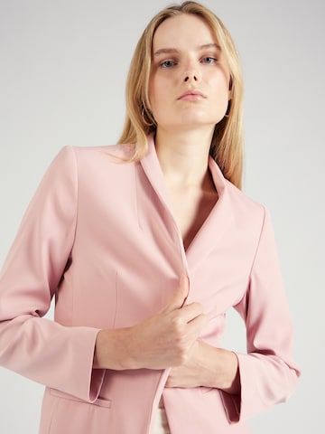 Blazer di Marks & Spencer in rosa