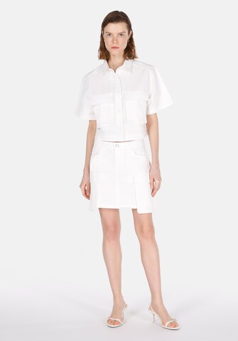 Colin's Skirt in White: front