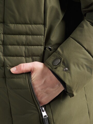 STOY - Chaqueta funcional en verde