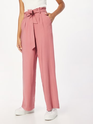ABOUT YOU Wide leg Pleat-Front Pants 'Loreen' in Pink: front