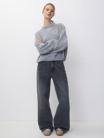 Pull&Bear Sveter - Sivá