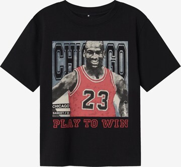 NAME IT Shirts 'NBA' i sort: forside