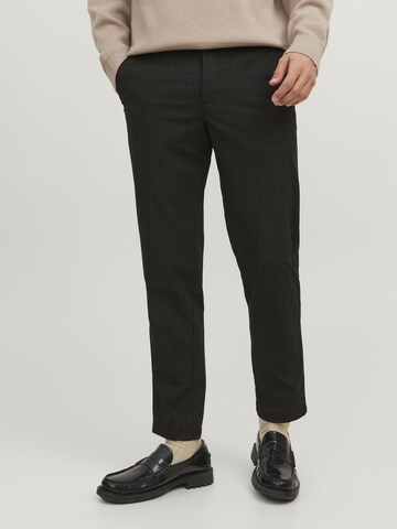 JACK & JONES Regular Broek 'Ollie Benji' in Bruin: voorkant