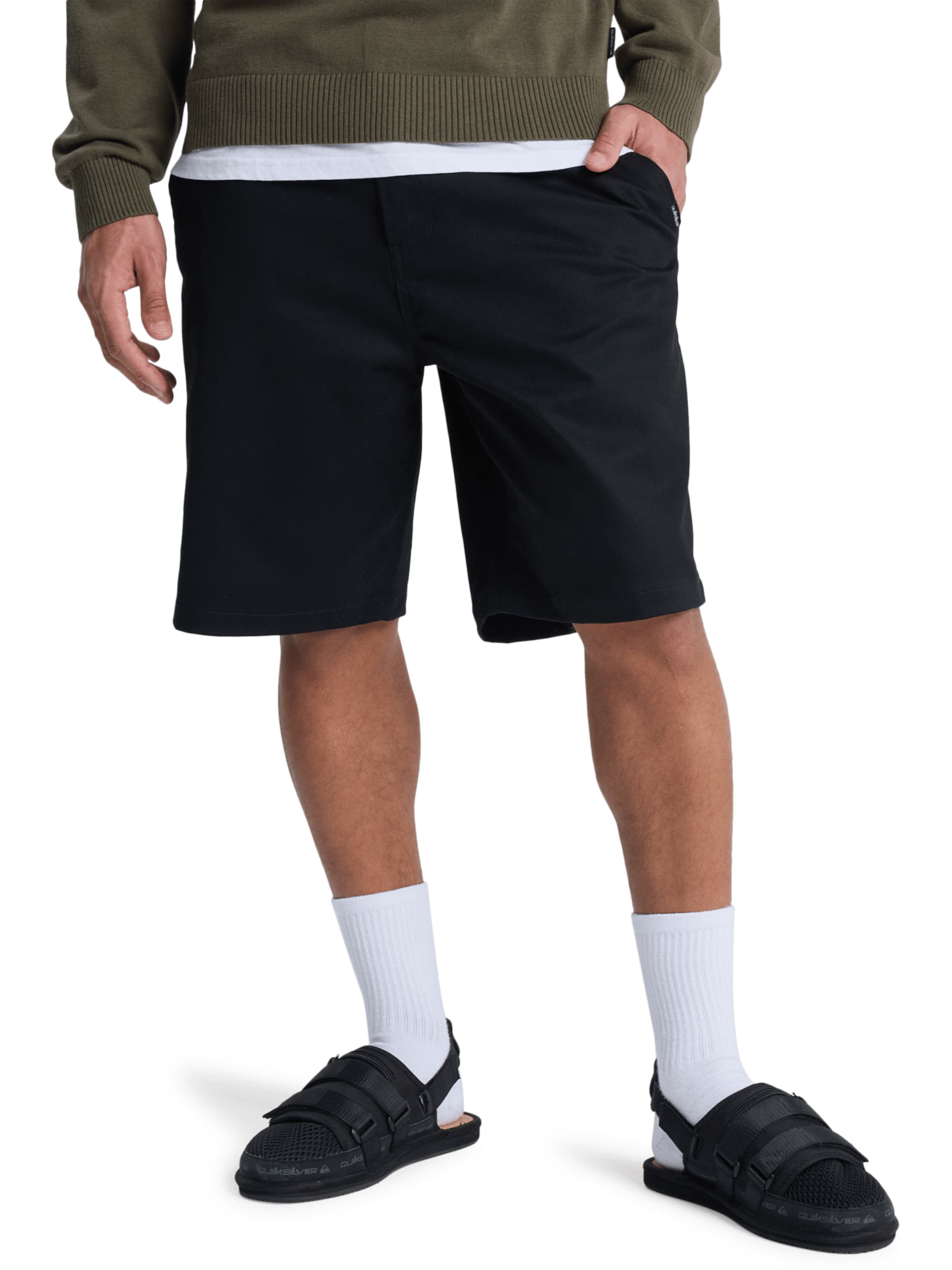 QUIKSILVER Pants in Black: front