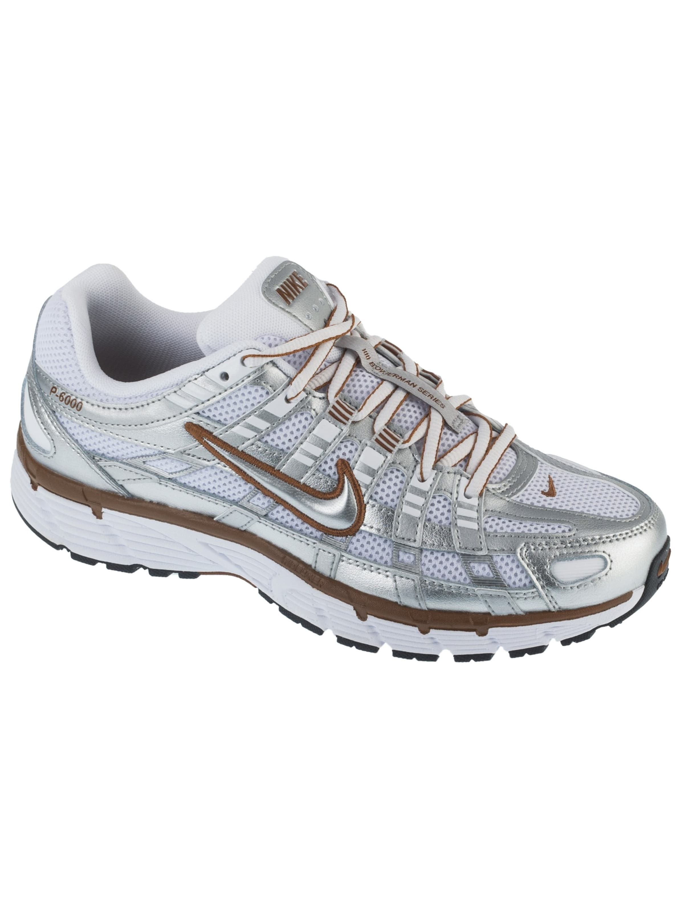 Baskets basses 'Nike P-6000' NIKE en blanc
