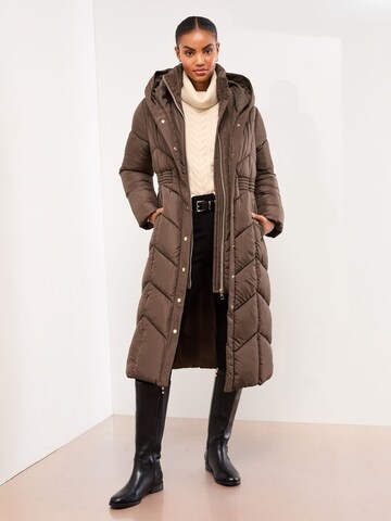 Lipsy Vinterkappa i brun