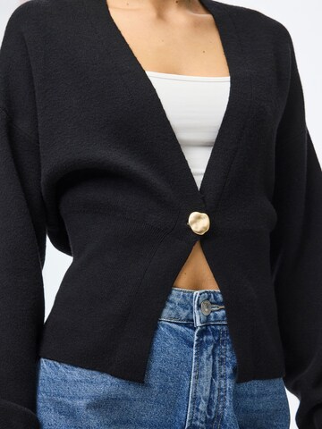 PIECES Knit cardigan 'PCNAVIS' in Black