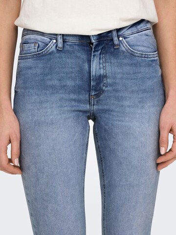 Skinny Jean 'Blush' ONLY en bleu