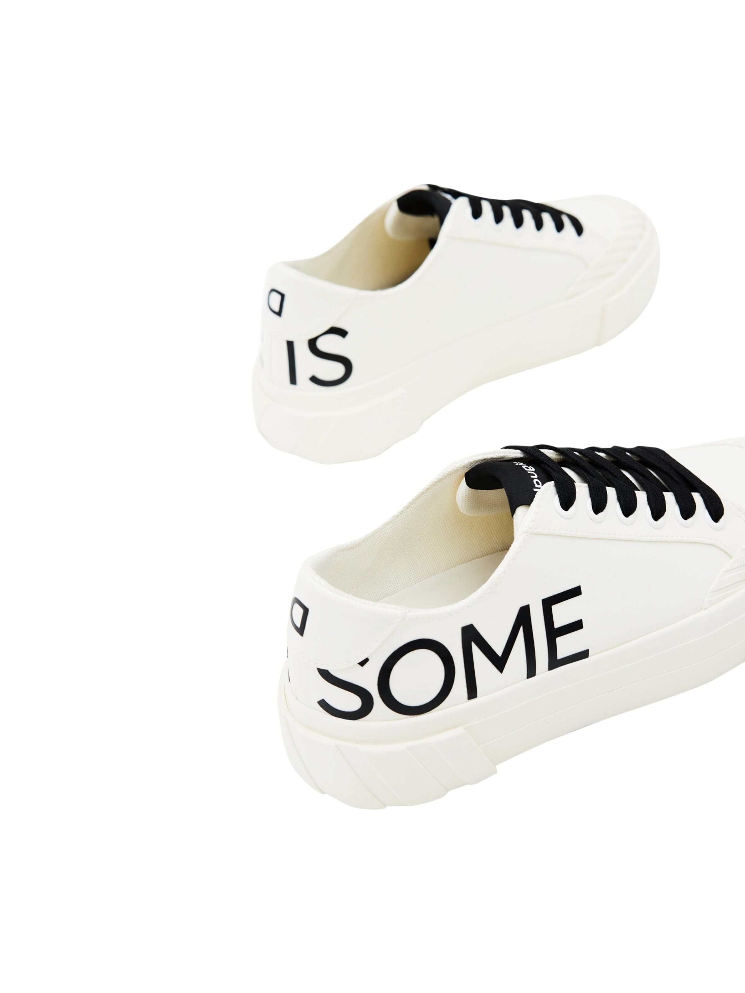 Scarpa stringata sportiva di Desigual in bianco