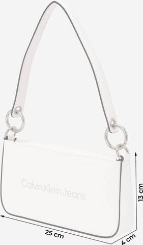 Calvin Klein Jeans Чанта за през рамо в бяло