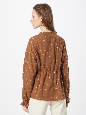Cream Blouse in Brown