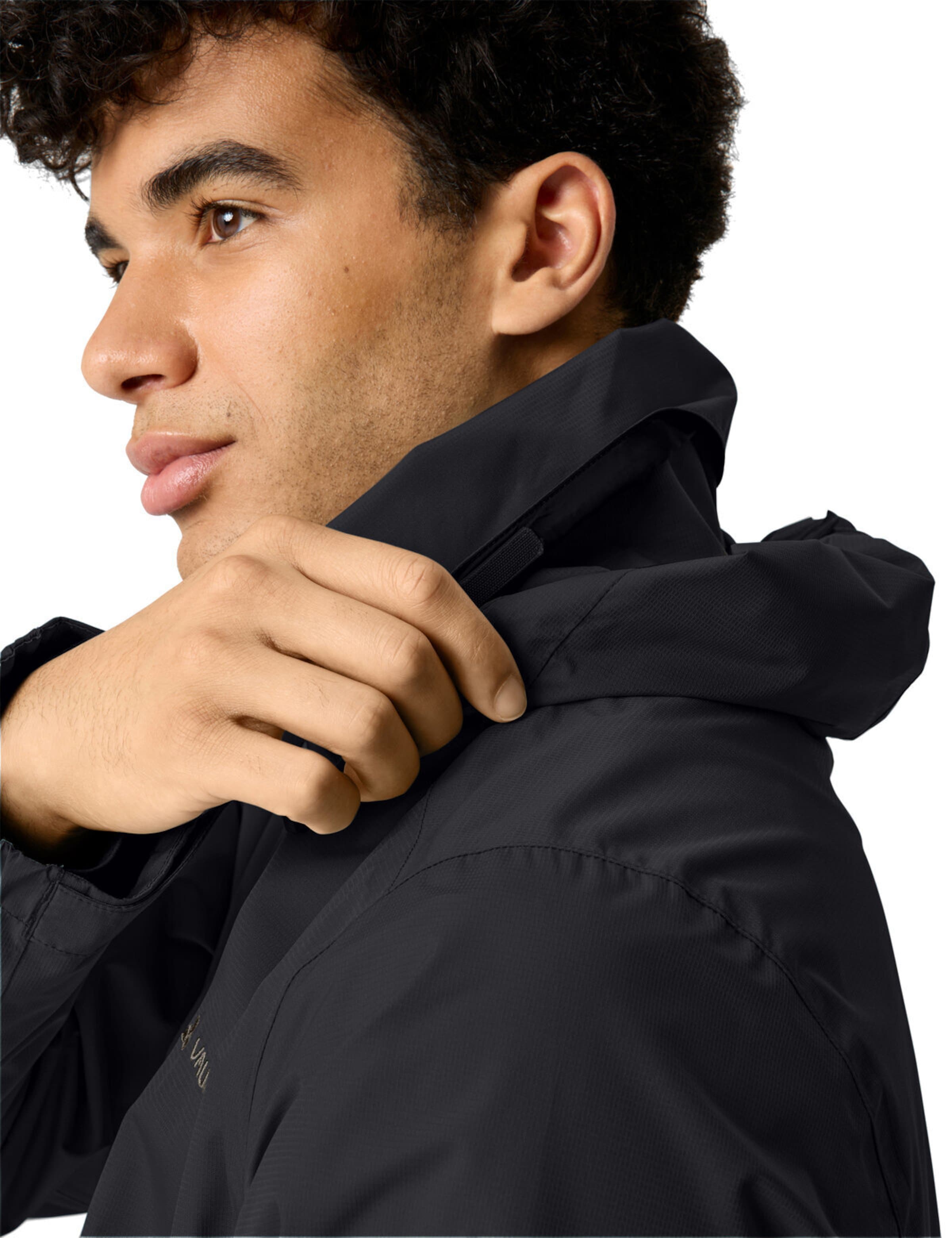 VAUDE Outdoor jacket 'Escape' in Black