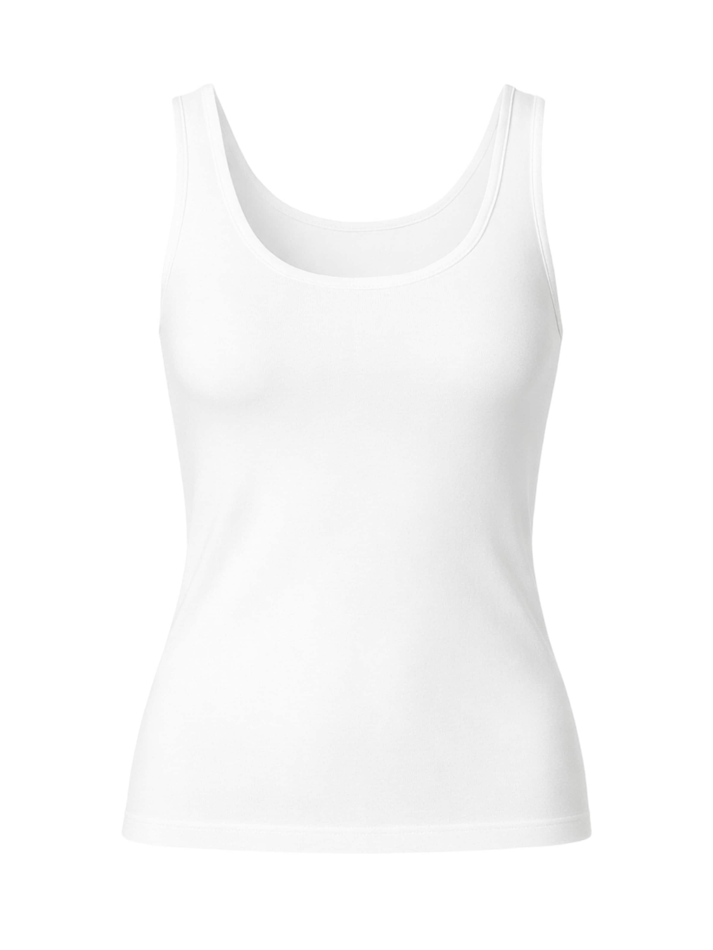 Blackspade Undershirt in White: front