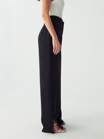 Willa Wide Leg Hose 'Asher' in Schwarz