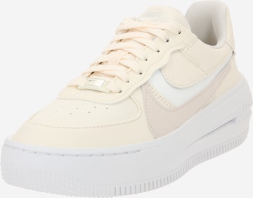 Nike Sportswear - Zapatillas deportivas bajas 'AF1 PLT.AF.ORM' en beige: frente