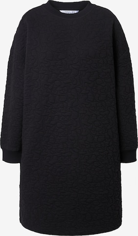Studio Untold Dress in Black: front