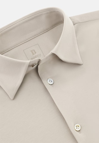 Coupe regular Chemise Boggi Milano en beige