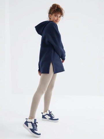 Tommy Life Sweatshirt in Blue