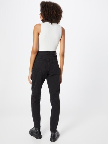 PIECES Tapered Jeans 'Kesia' in Zwart