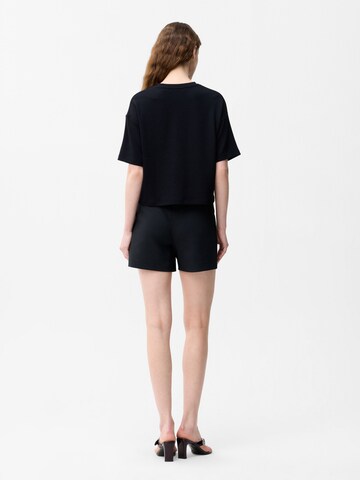 adl Blouse in Black