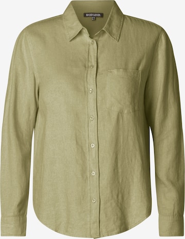BASE LEVEL Blouse in Green: front