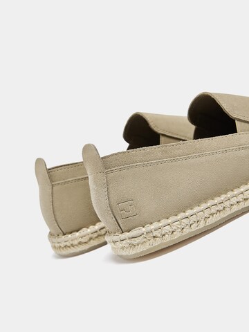 Pull&Bear Espadrilles in Grau