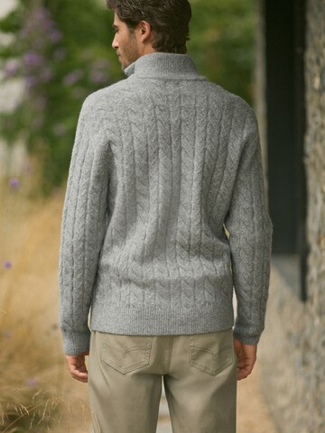 Next - Pullover em cinzento