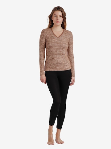 admas - Top 'ADMAS Camiseta Manga Larga Calentita Puntilla para Mujer' en beige: frente