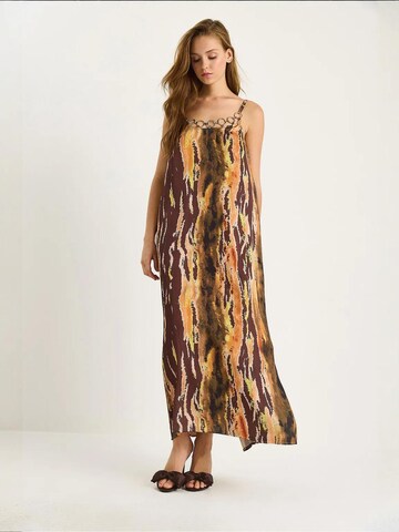 Abito estivo di Bianco Lucci in marrone