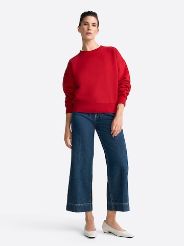 Rich & Royal Sweatshirt in Red